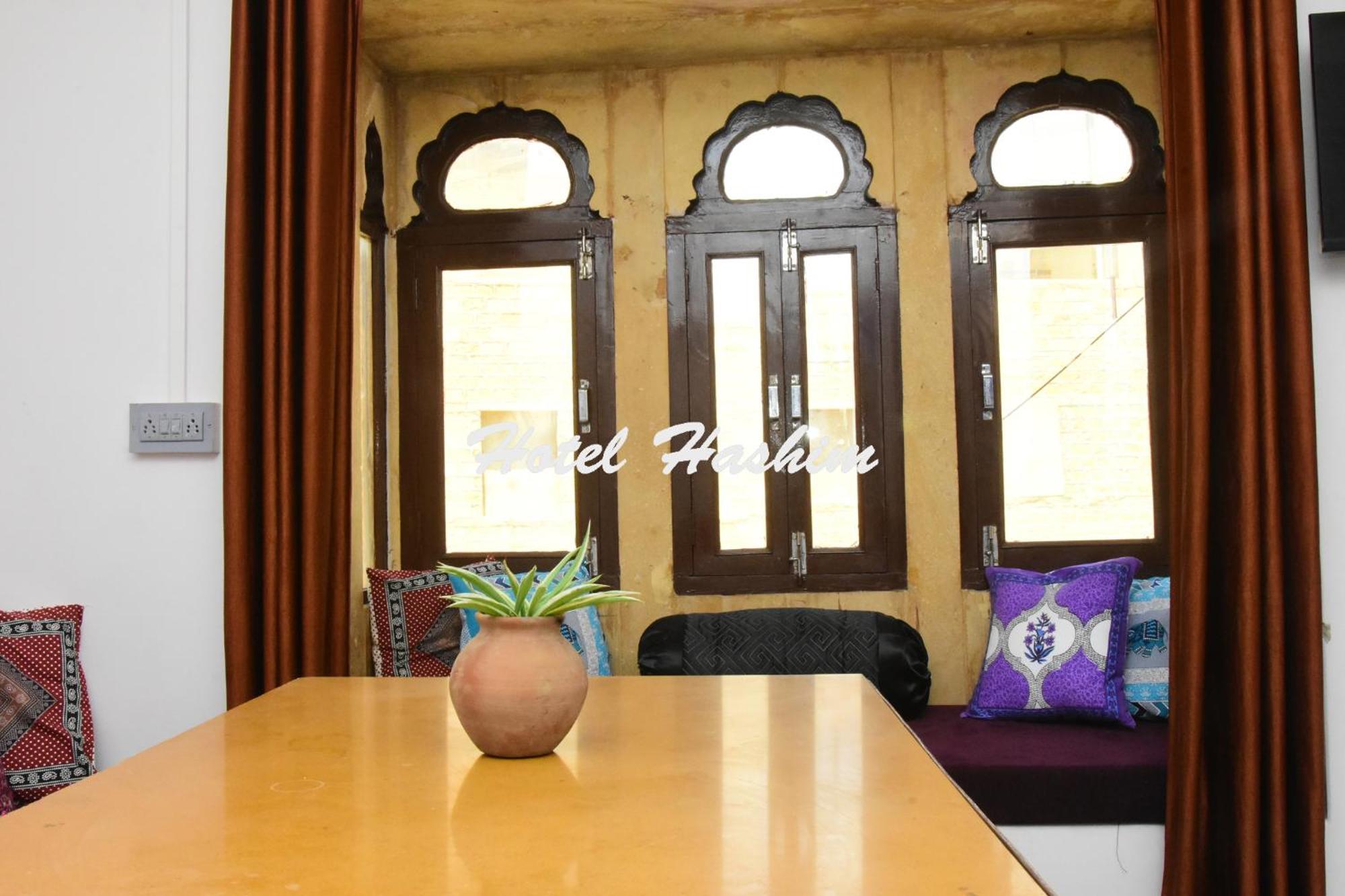 Hotel Hashim Jaisalmer Buitenkant foto