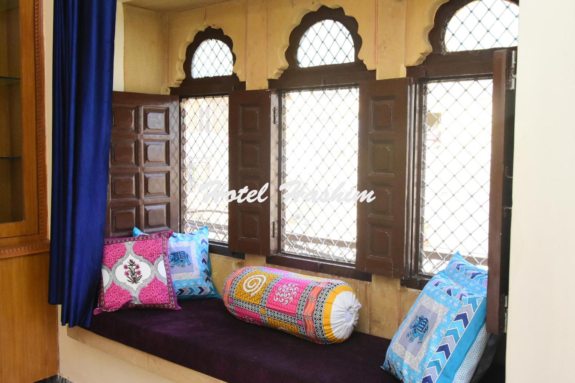 Hotel Hashim Jaisalmer Buitenkant foto