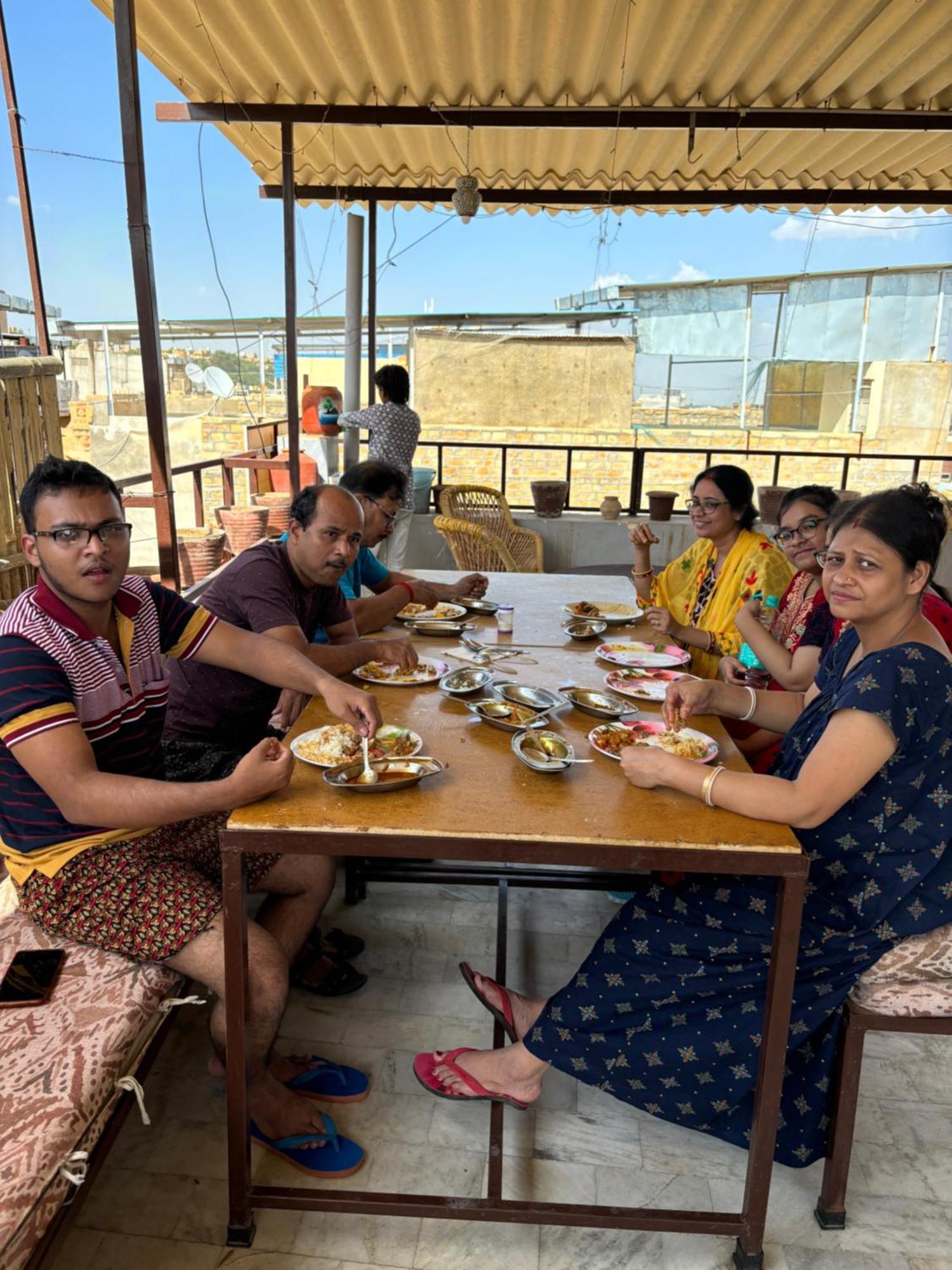 Hotel Hashim Jaisalmer Buitenkant foto